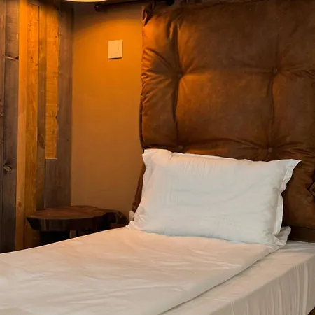 The Luxurious Forest - 8 Bedroom Hébergement de vacances *